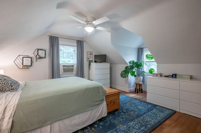 88 Newgate Circle, Manchester, NH 03102
