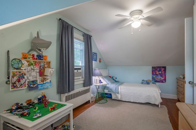 88 Newgate Circle, Manchester, NH 03102