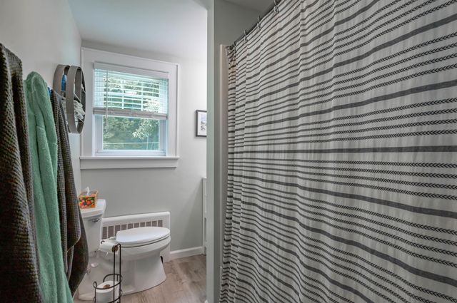 88 Newgate Circle, Manchester, NH 03102