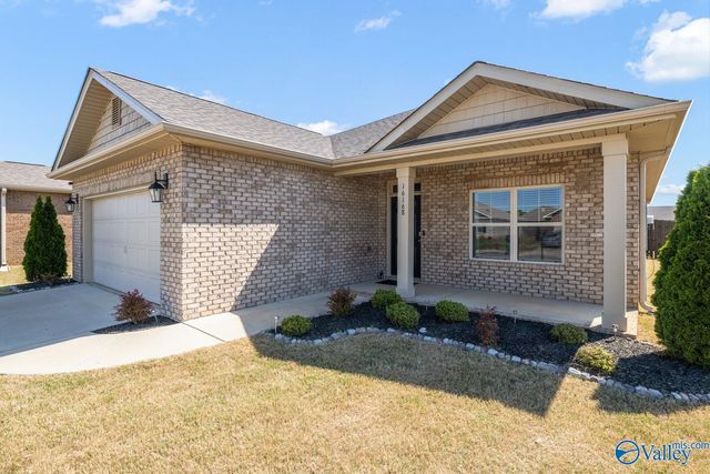 16168 Glenncrest Lane, Harvest, AL 35749