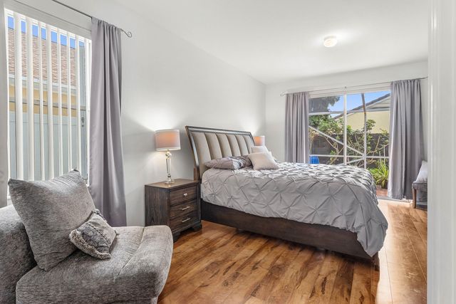 1030 Fairfax Circle W, Boynton Beach, FL 33436