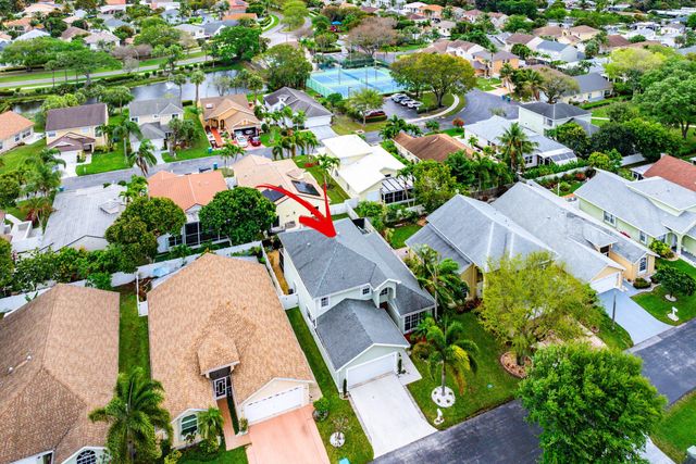 1030 Fairfax Circle W, Boynton Beach, FL 33436