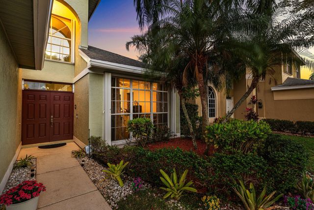 1030 Fairfax Circle W, Boynton Beach, FL 33436