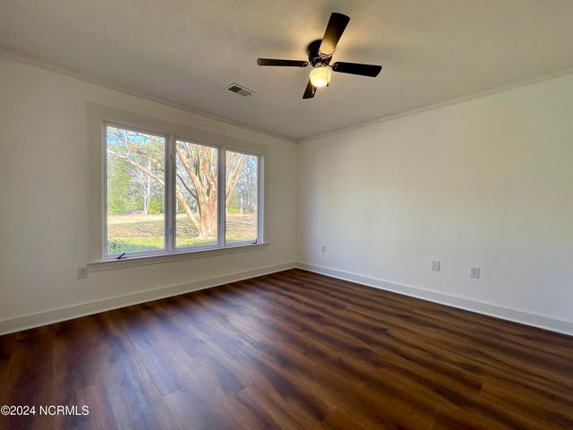 407 W College Street A, Whiteville, NC 28472