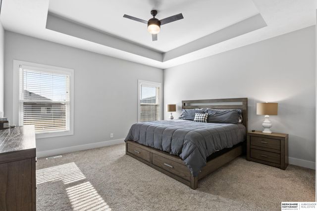 18503 Locust Street, Elkhorn, NE 68022