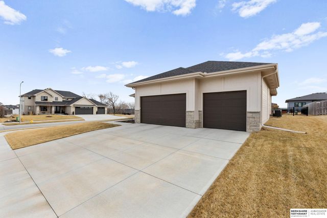 18503 Locust Street, Elkhorn, NE 68022
