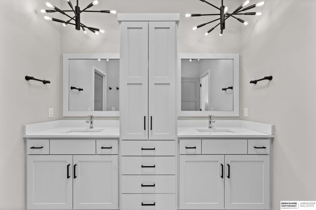 18503 Locust Street, Elkhorn, NE 68022