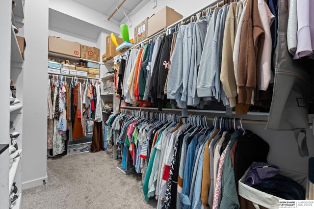 18503 Locust Street, Elkhorn, NE 68022