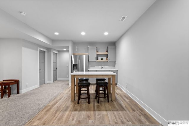 18503 Locust Street, Elkhorn, NE 68022