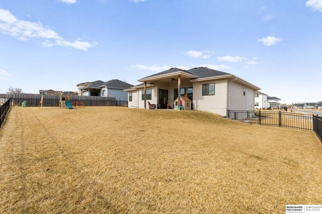 18503 Locust Street, Elkhorn, NE 68022