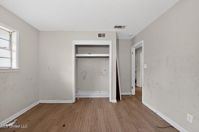 444 Mcdowell Park Circle, Jackson, MS 39204