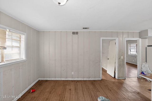 444 Mcdowell Park Circle, Jackson, MS 39204