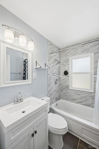 304 Caroline Avenue, St Louis, MO 63122