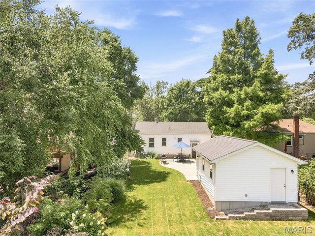 304 Caroline Avenue, St Louis, MO 63122