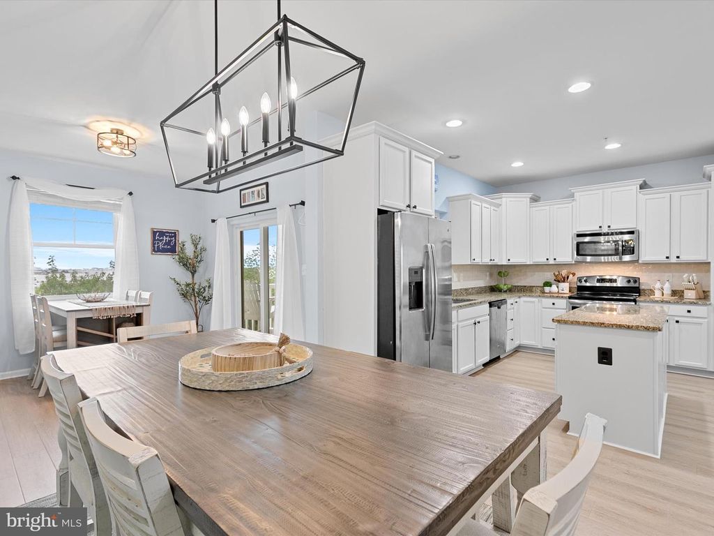 Image 19 of property listing at 12909 SAND BAR LN #5, Ocean City, MD 21842