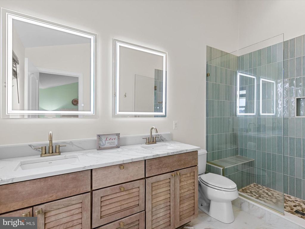 Image 44 of property listing at 12909 SAND BAR LN #5, Ocean City, MD 21842