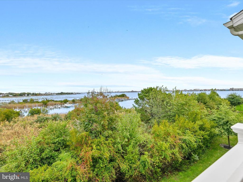 Image 48 of property listing at 12909 SAND BAR LN #5, Ocean City, MD 21842