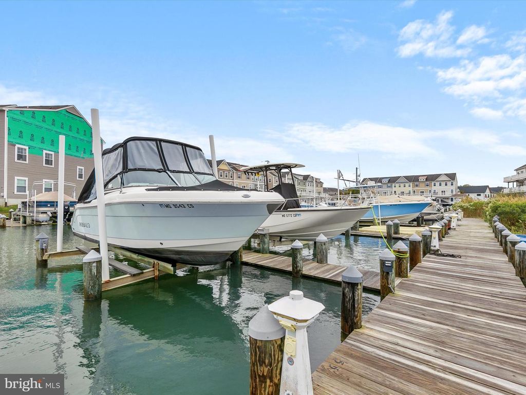 Image 54 of property listing at 12909 SAND BAR LN #5, Ocean City, MD 21842