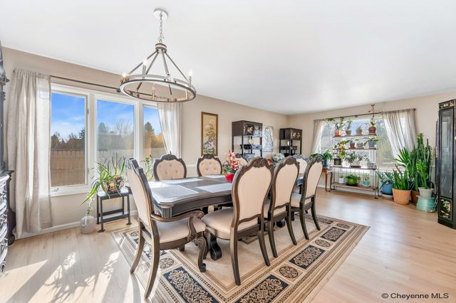 818 BRITTANY DR, Cheyenne, WY 82009