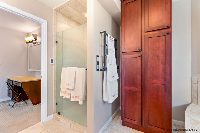 818 BRITTANY DR, Cheyenne, WY 82009