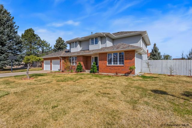 818 BRITTANY DR, Cheyenne, WY 82009