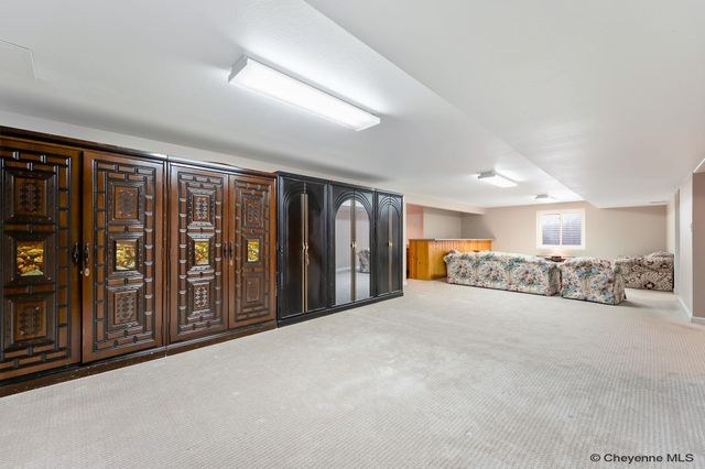818 BRITTANY DR, Cheyenne, WY 82009