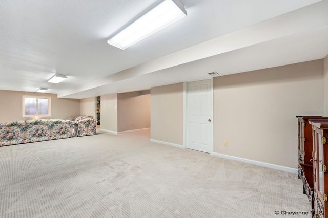 818 BRITTANY DR, Cheyenne, WY 82009
