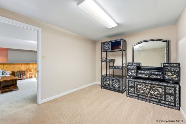 818 BRITTANY DR, Cheyenne, WY 82009