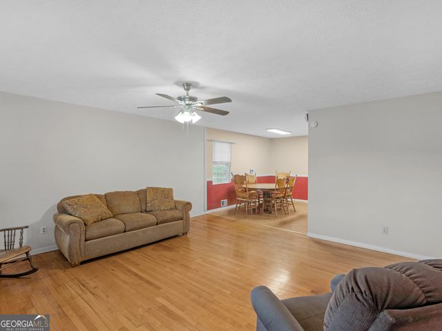 1401 Caldwell Road, Zebulon, GA 30295