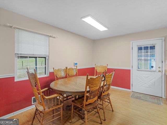 1401 Caldwell Road, Zebulon, GA 30295