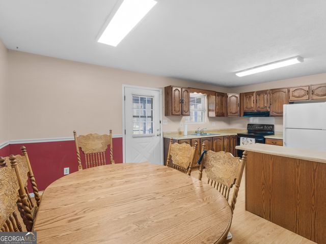 1401 Caldwell Road, Zebulon, GA 30295