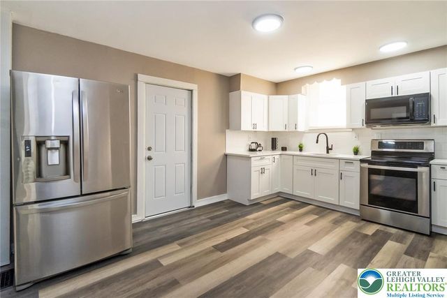 129 South 13th Street, Easton, PA 18042