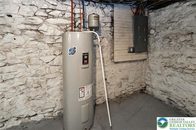 129 South 13th Street, Easton, PA 18042