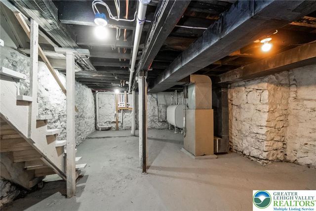 129 South 13th Street, Easton, PA 18042