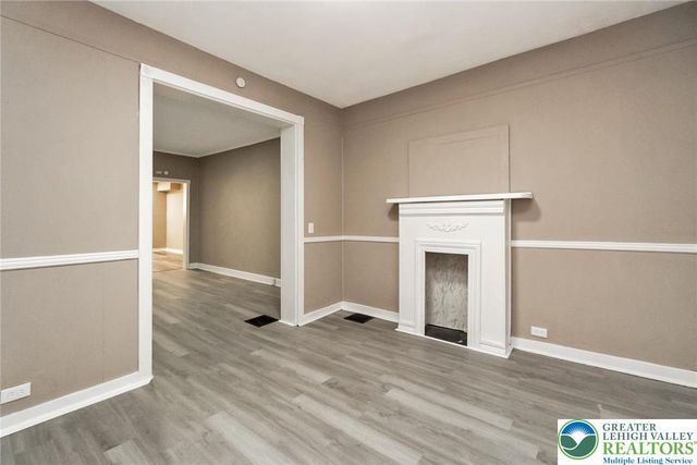 129 South 13th Street, Easton, PA 18042