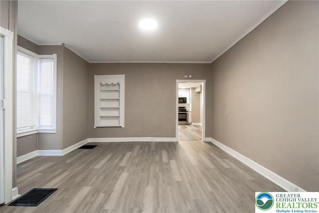 129 South 13th Street, Easton, PA 18042