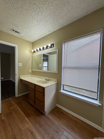 7919 Corona Ridge, San Antonio, TX 78244