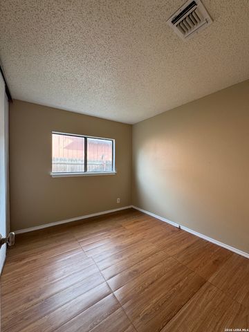 7919 Corona Ridge, San Antonio, TX 78244