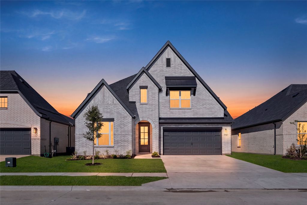 17208 Oxborough Drive, Fort Worth, TX 76247 — exterior