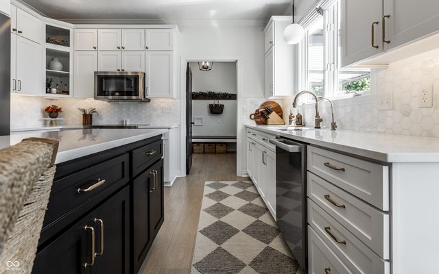 11509 Nicole Court, Carmel, IN 46032