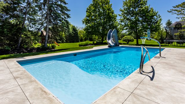 11509 Nicole Court, Carmel, IN 46032