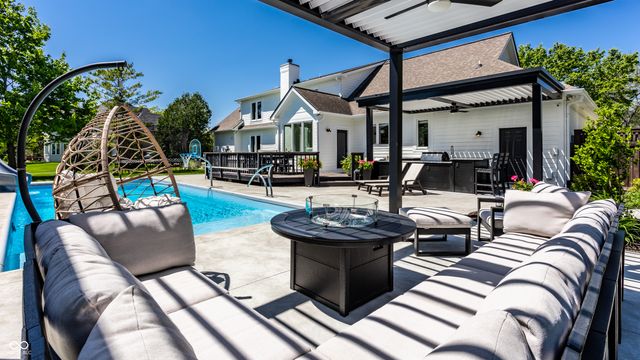 11509 Nicole Court, Carmel, IN 46032