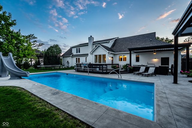 11509 Nicole Court, Carmel, IN 46032