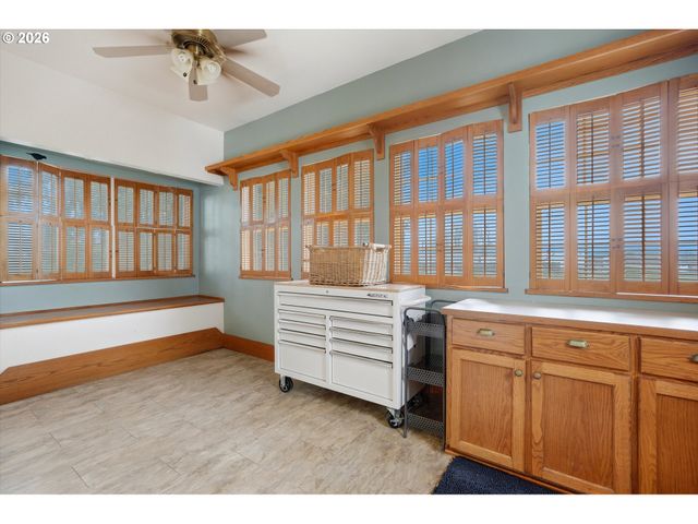 43330 Nw GREENVILLE Rd, Forest Grove, OR 97116