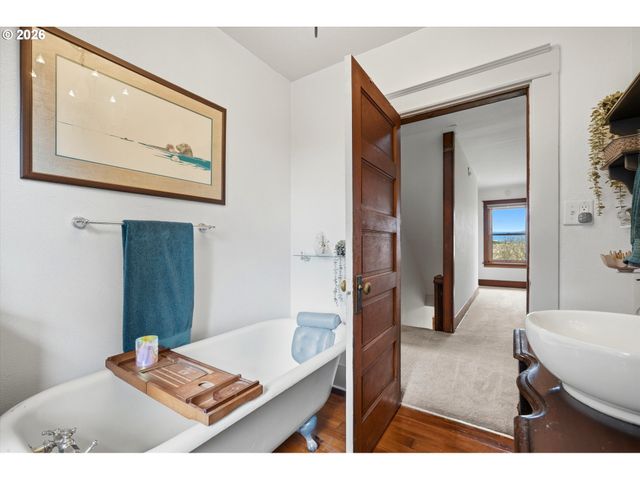 43330 Nw GREENVILLE Rd, Forest Grove, OR 97116