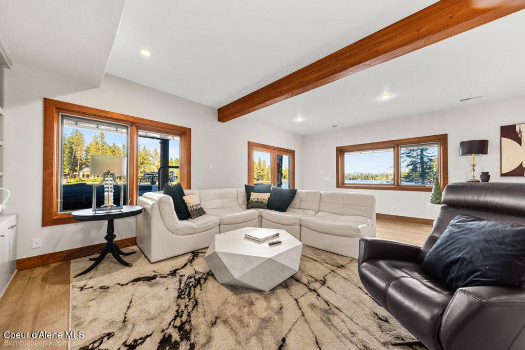 8817 W RIVERVIEW DR, Coeur d'Alene, ID 83814 photo 48