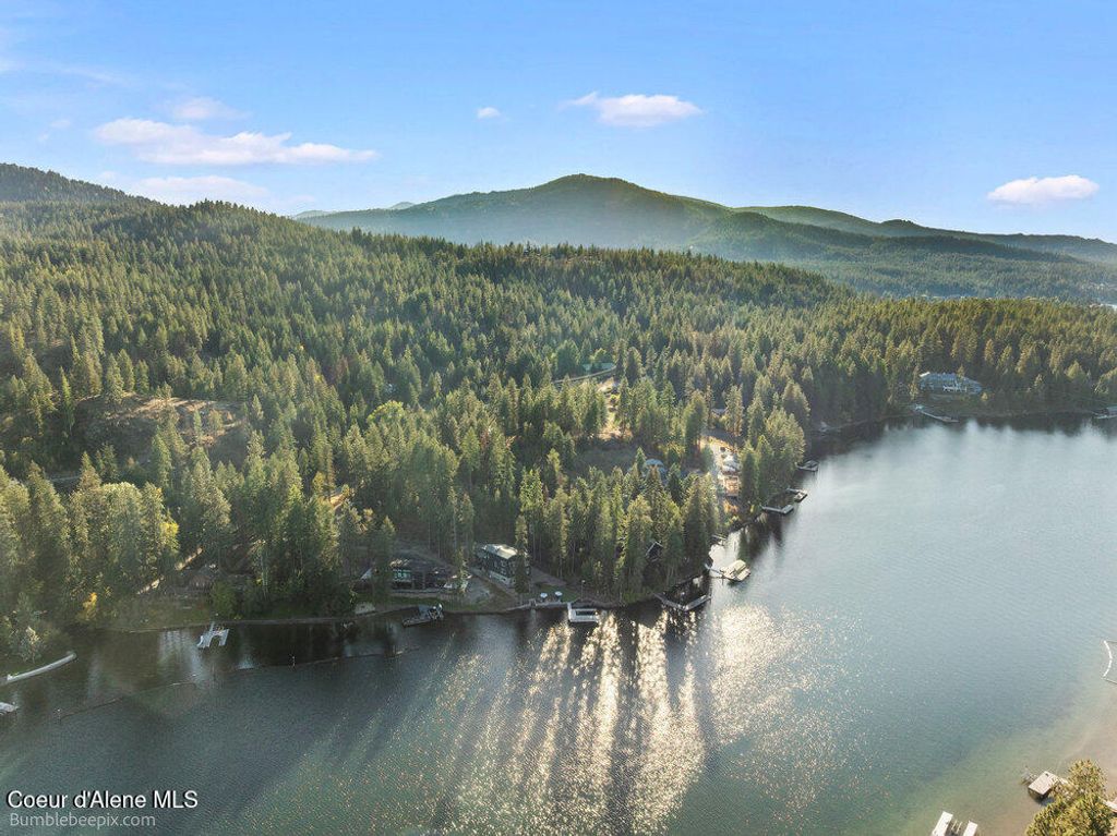 8817 W RIVERVIEW DR, Coeur d'Alene, ID 83814 photo 74