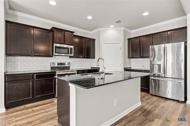806 Dunford Drive, Temple, TX 76502
