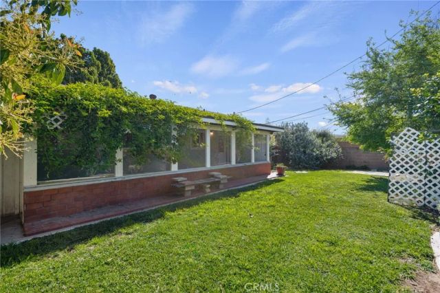 329 Bucknell Avenue, Ventura, CA 93003