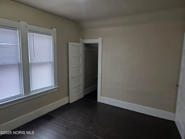 420 E Oakland Street, Toledo, OH 43608